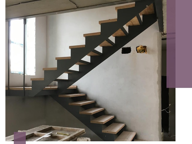 Изготовление лестниц на металлокаркасе в Луге от производителя