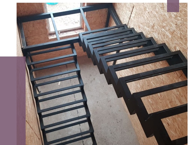 Демонтаж лестниц на металлокаркасе в Луге от 7423 руб. за м²