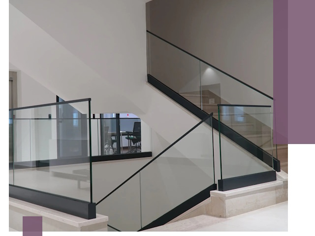 Стеклянные перила премиум-класса с установкой в Луге