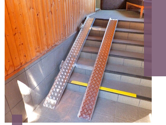 Складные пандусы под заказ и монтаж в Луге