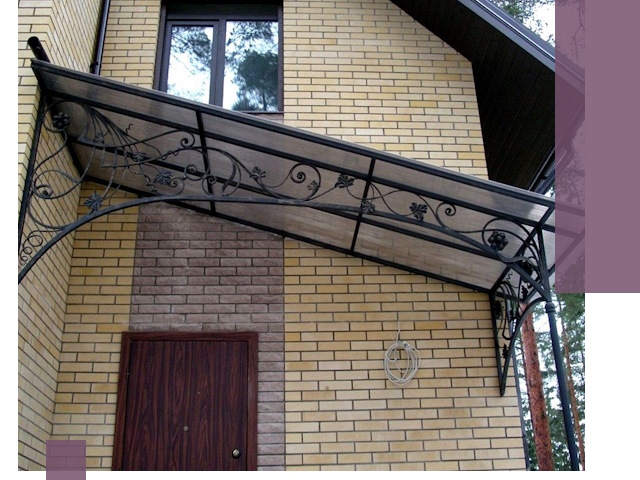 Односкатные козырьки из металла под ключ в Луге