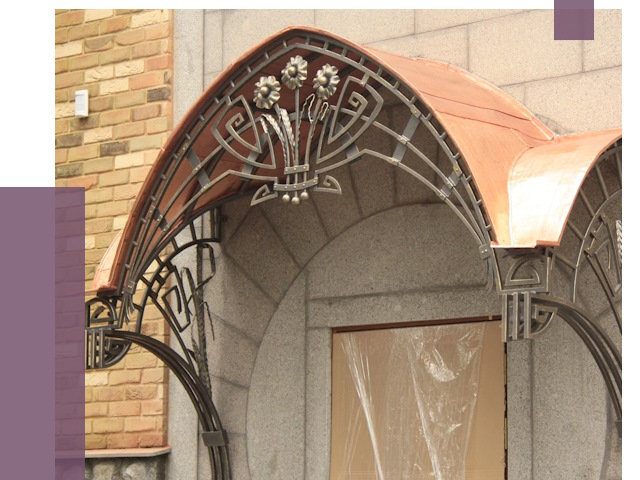 Арочные козырьки в Луге от 14692 руб. 