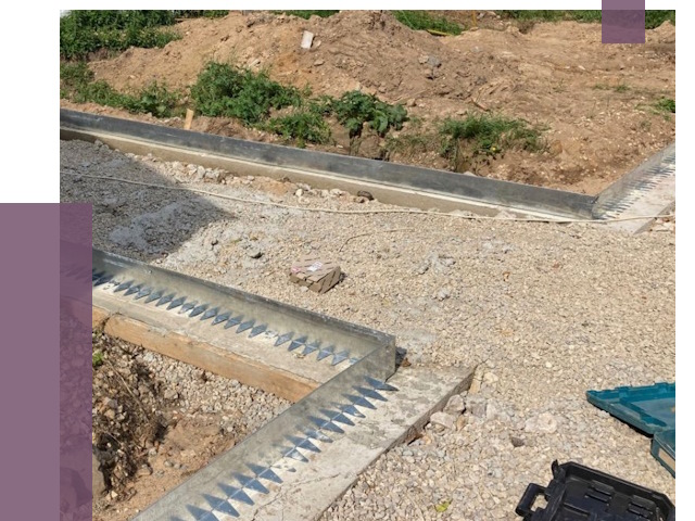 Металлические бордюры для дорожек в Луге от 4949 руб.