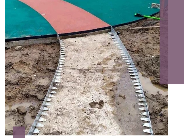 Металлические бордюры для дорожек в Луге — монтаж и изготовление