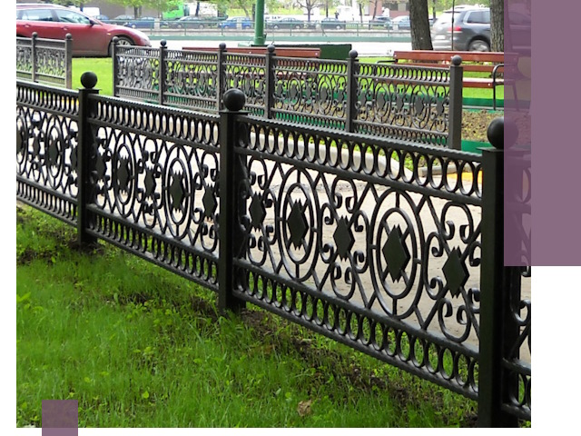 Секционные газонные ограждения под ключ в Луге