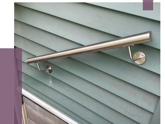 Поручни из нержавеющей стали в Луге от 7733 руб.  | ПРОЛЁТ-Лга